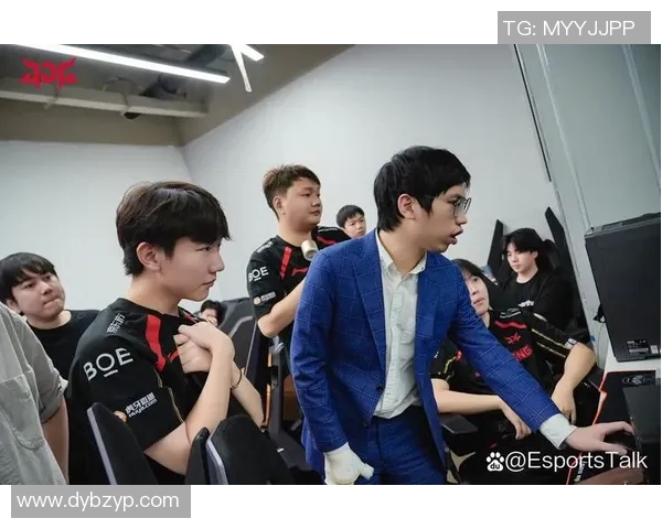 esports数据DOTA2战术解析：JDG边路渗透体系的核心策略与实施细节